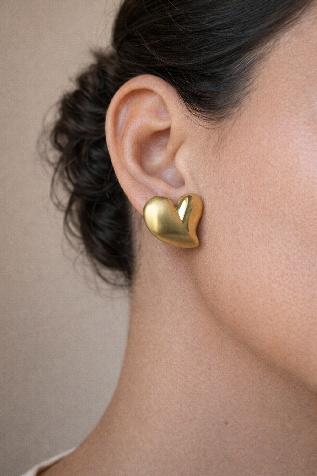 Twist of Heart Earrings