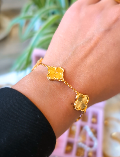 Gold Clover Leaf bracelet