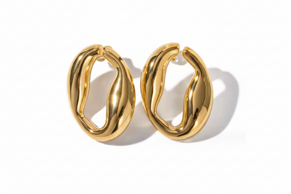 Gold hoop earrings with measurements and weight displayed on a white background