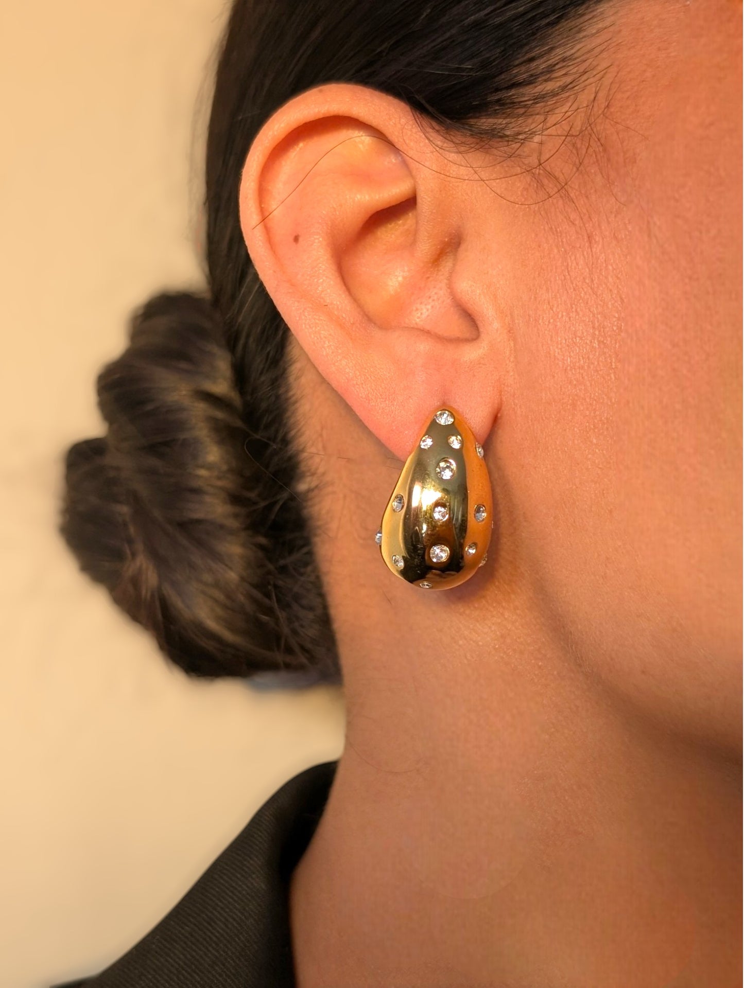 Teardrop Sparkling Stud Earrings