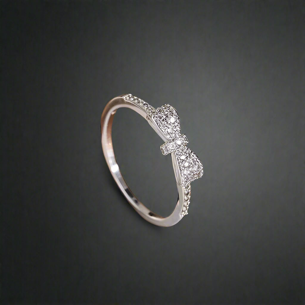 Dazzling Bow Ring