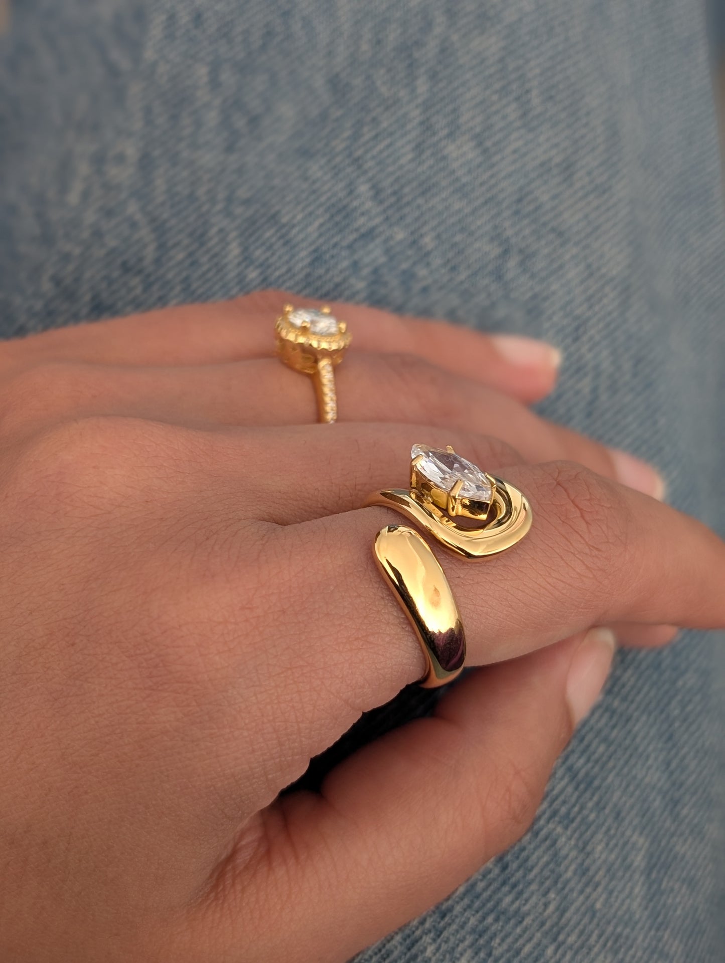 Dewdrop Grace Ring